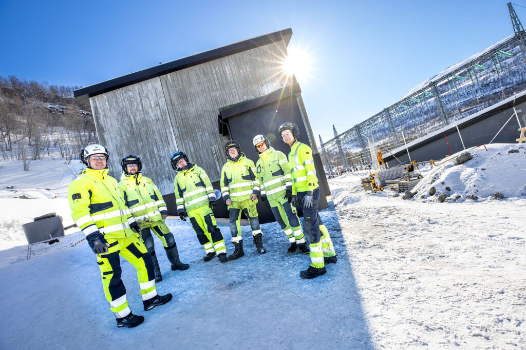 Narvik Bygg under arbeid ved Straumsmo kraftverk i Bardu. Foto: Michael Ulriksen.